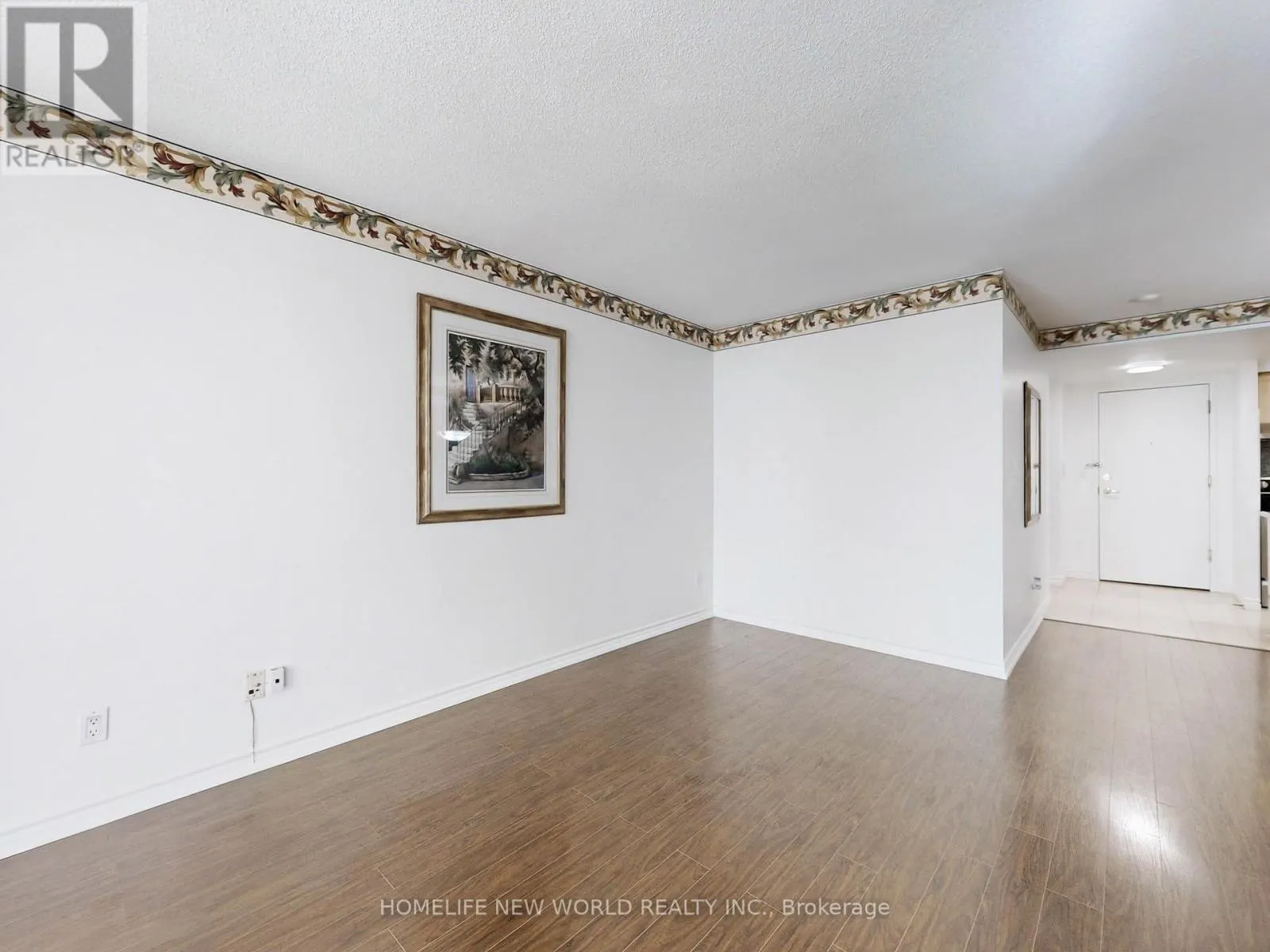 303 - 168 SIMCOE STREET