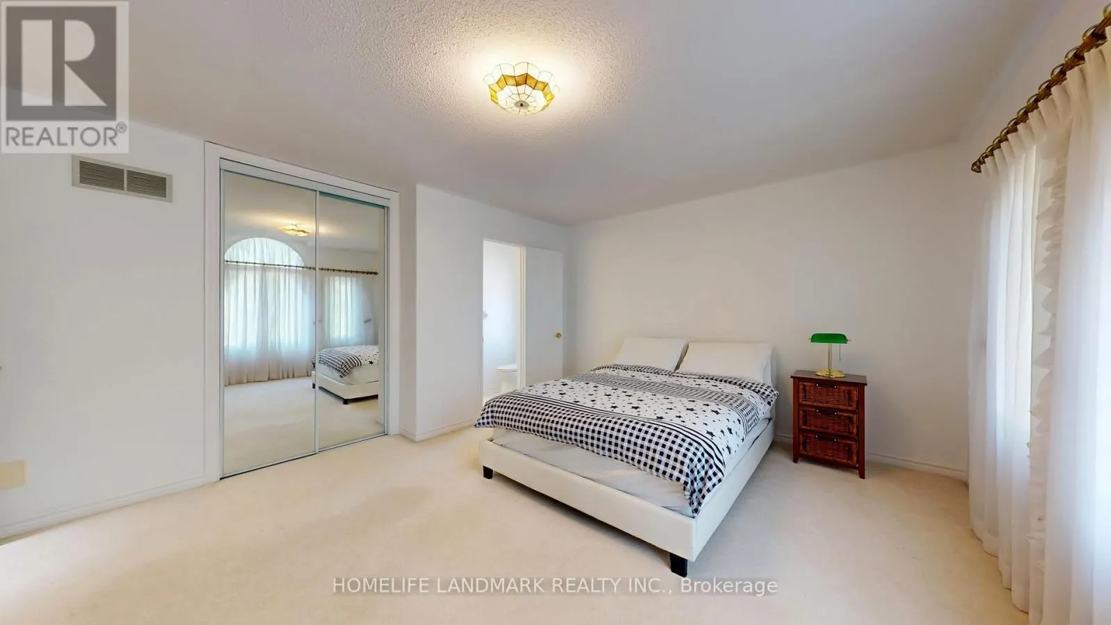 411 CUMMER AVENUE