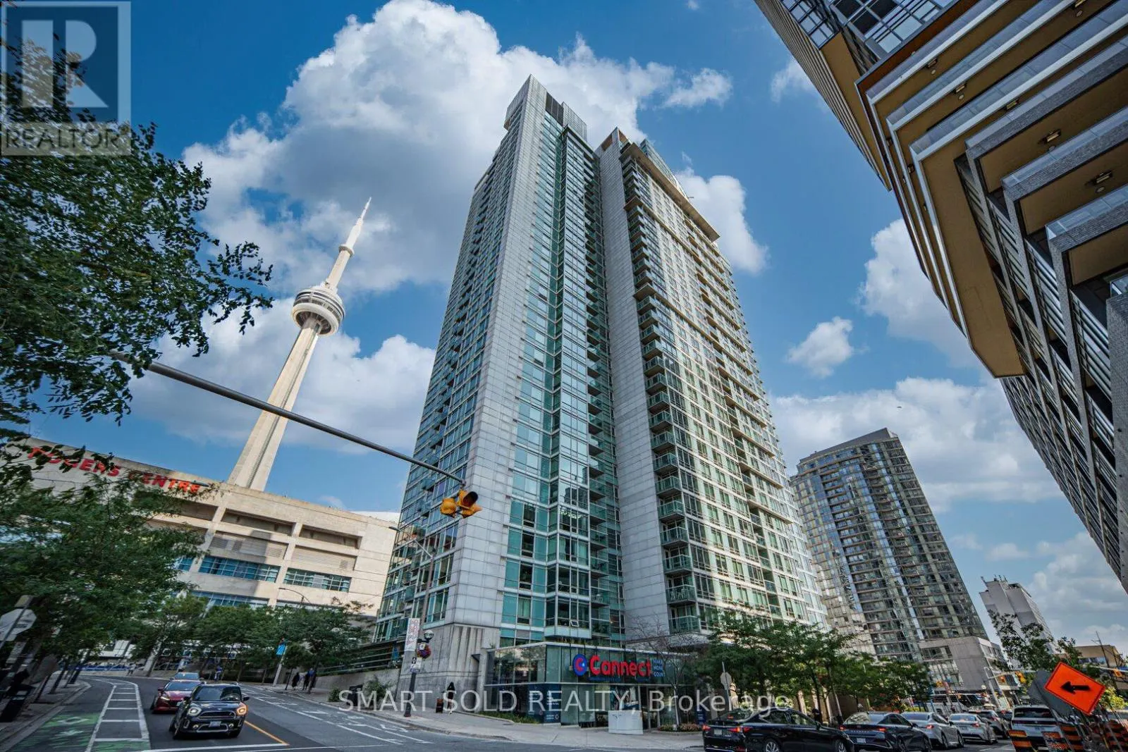 2710 - 81 NAVY WHARF COURT