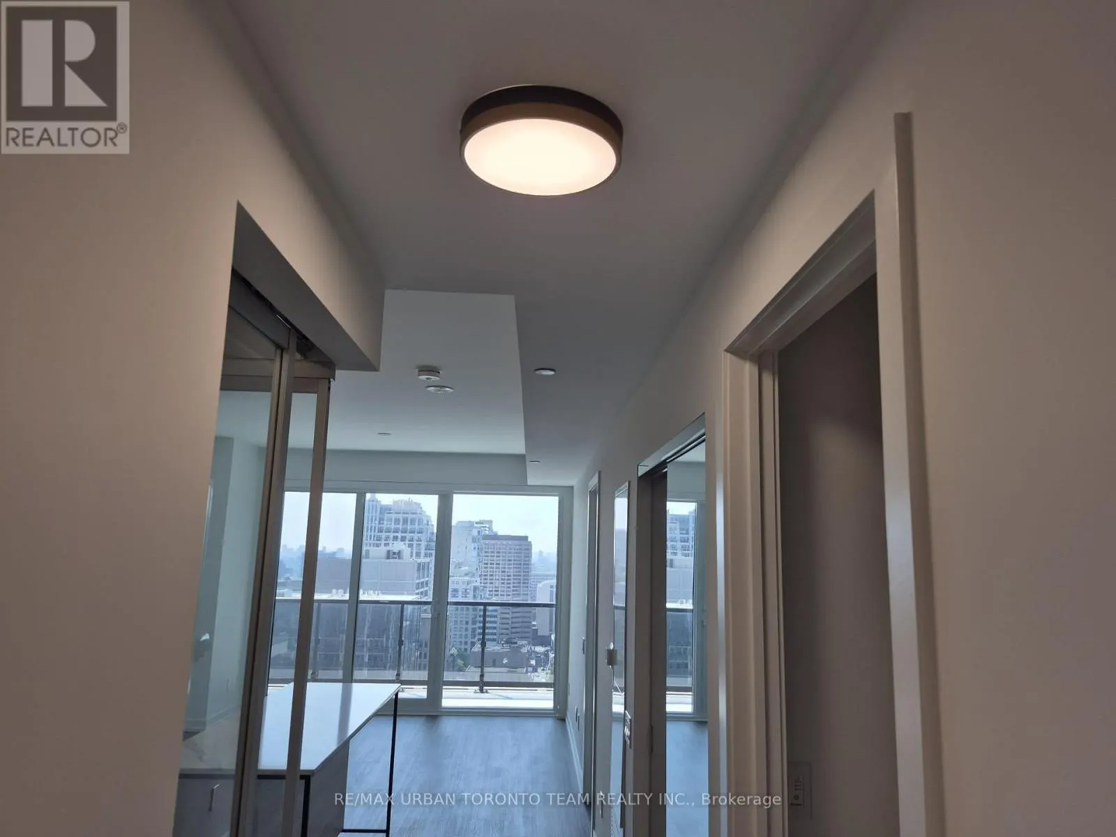 2801 - 771 YONGE STREET