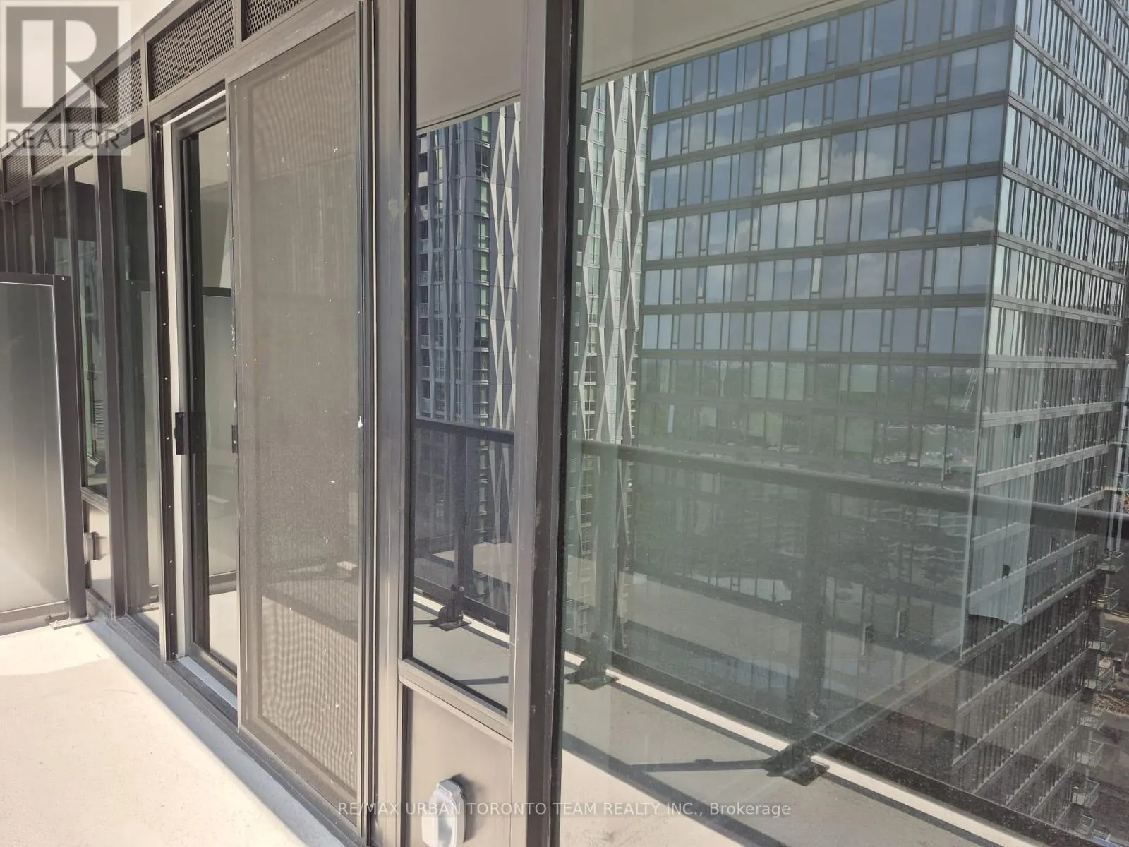 2801 - 771 YONGE STREET