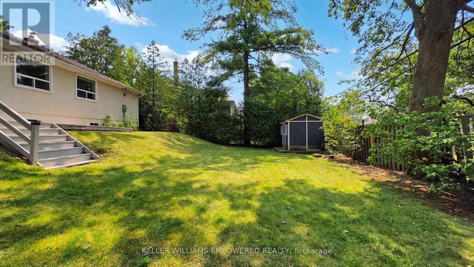30 PAPERBIRCH DRIVE