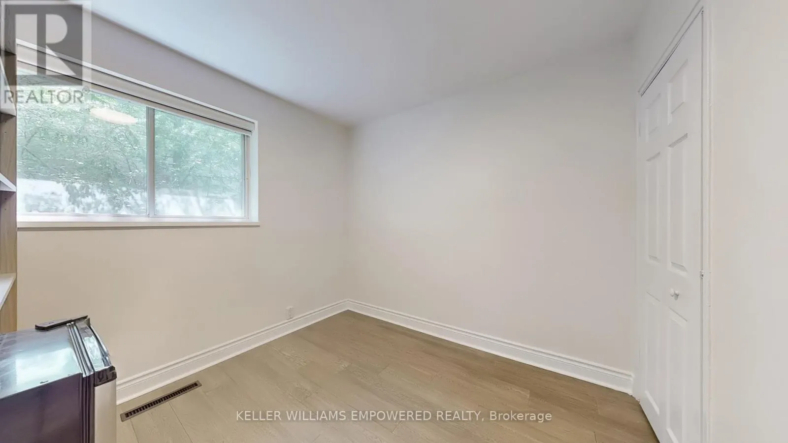 30 PAPERBIRCH DRIVE