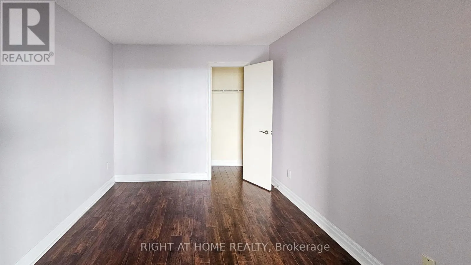 1510 - 188 DORIS AVENUE