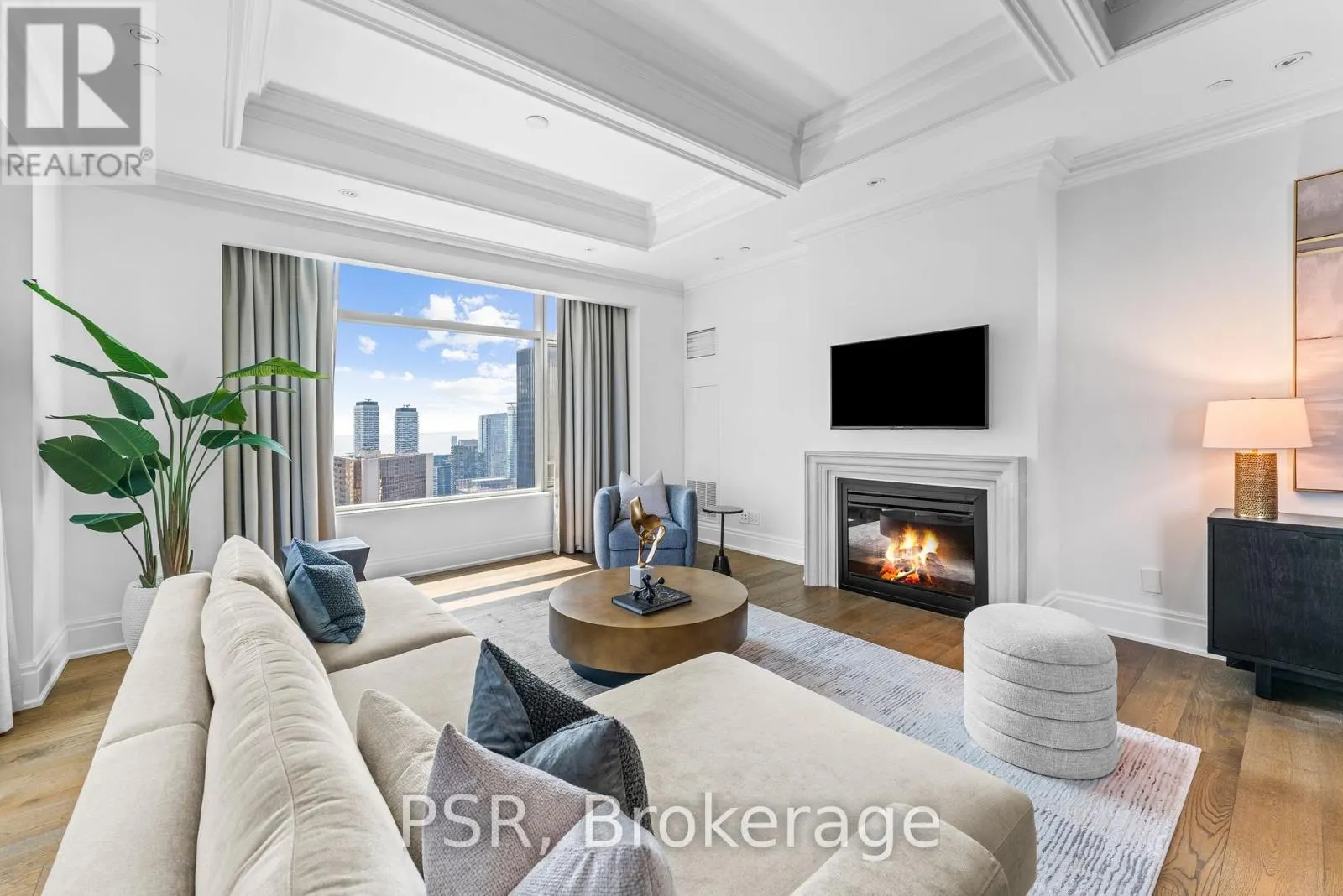 4804 - 311 BAY STREET