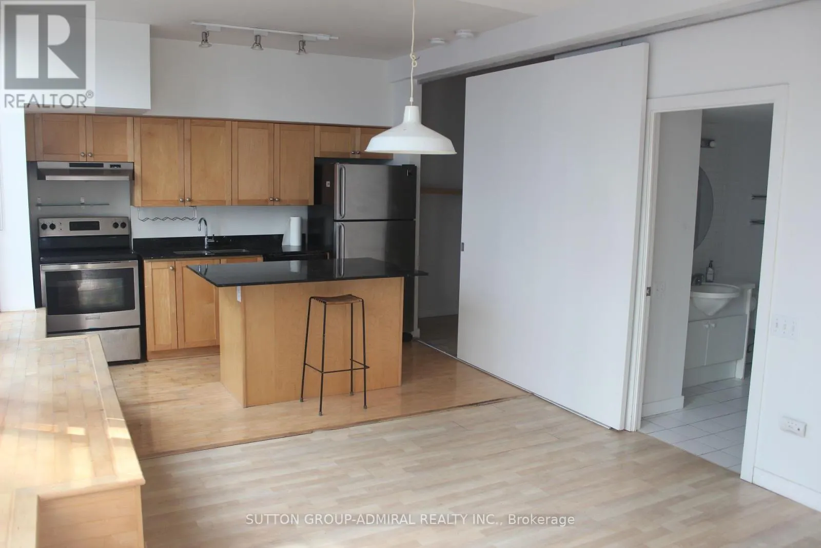 408 - 50 CAMDEN STREET
