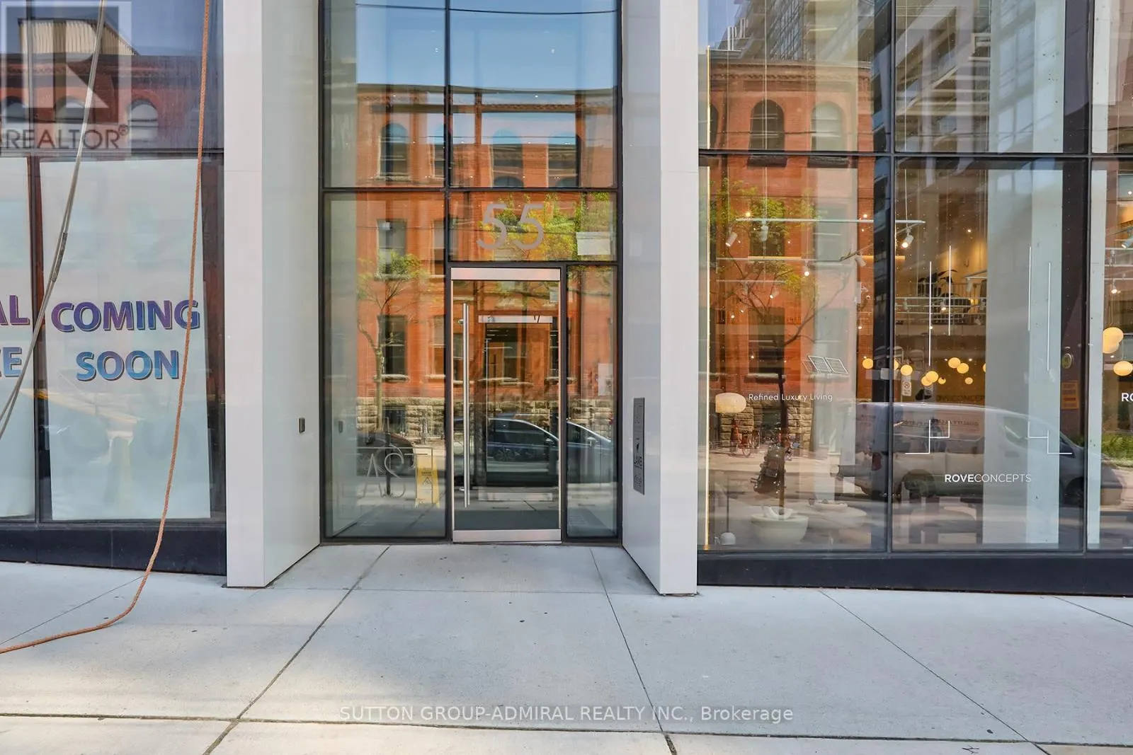 2401 - 55 ONTARIO STREET
