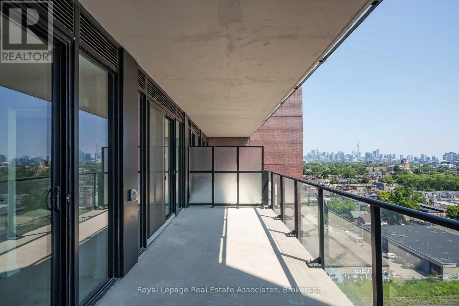 1105 - 181 STERLING ROAD