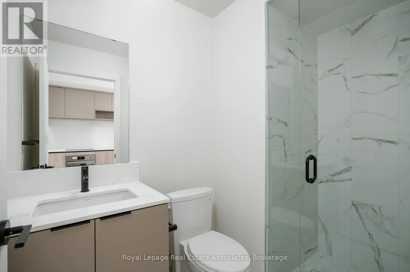 1105 - 181 STERLING ROAD