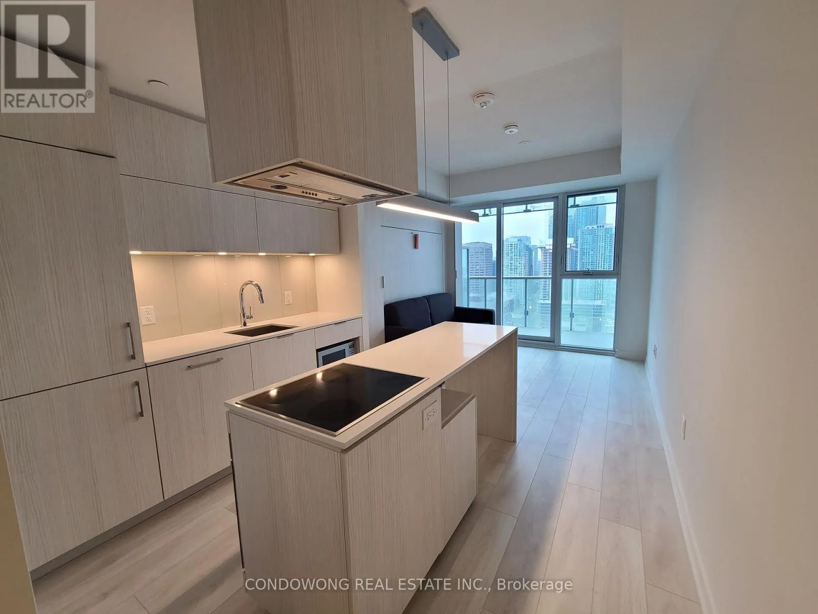 2109 - 15 LOWER JARVIS STREET