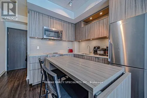 1007 - 50 FOREST MANOR ROAD