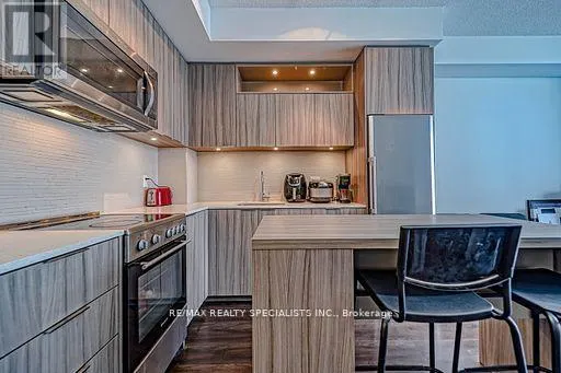 1007 - 50 FOREST MANOR ROAD