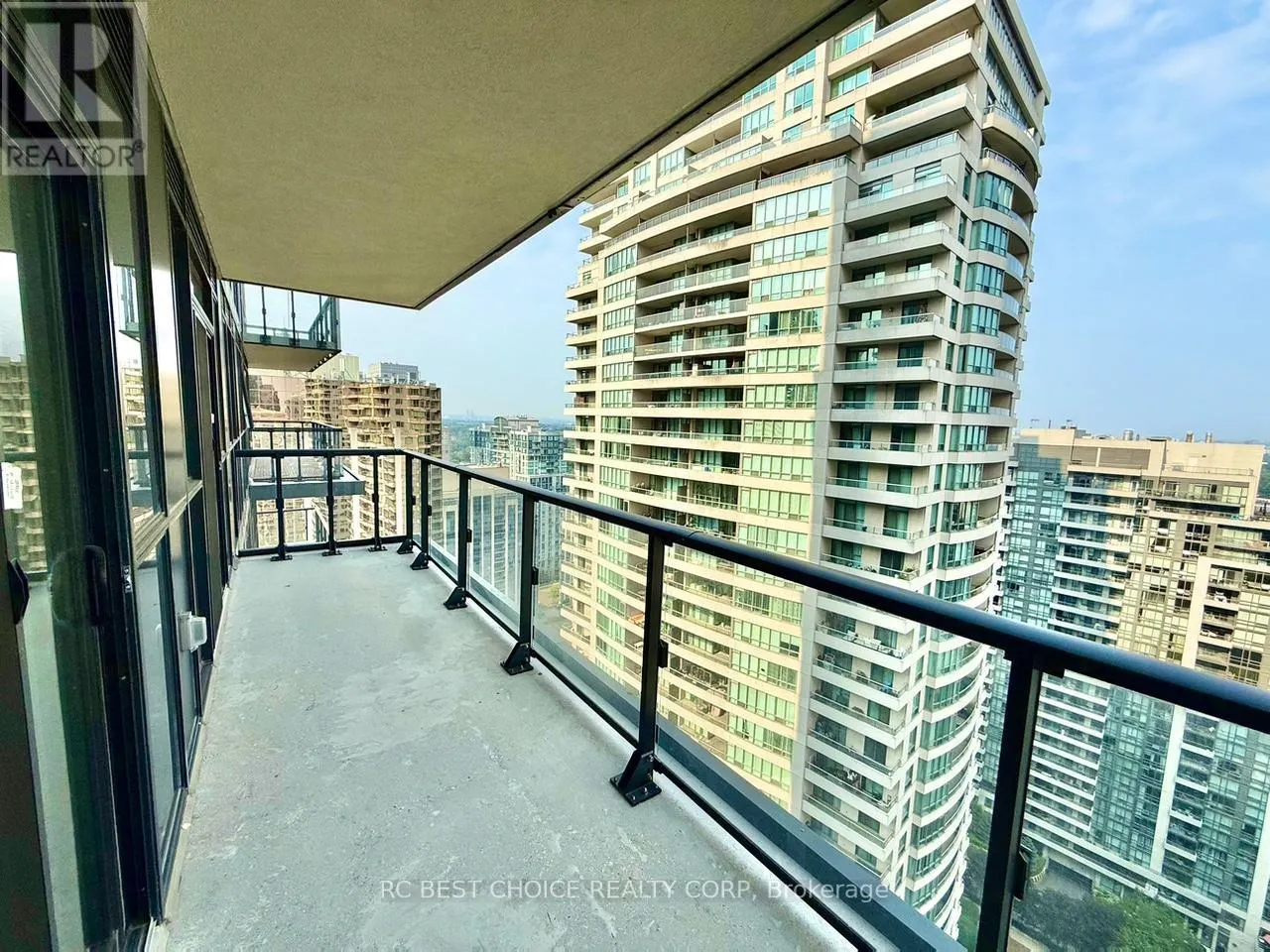 2520 - 4955 YONGE STREET