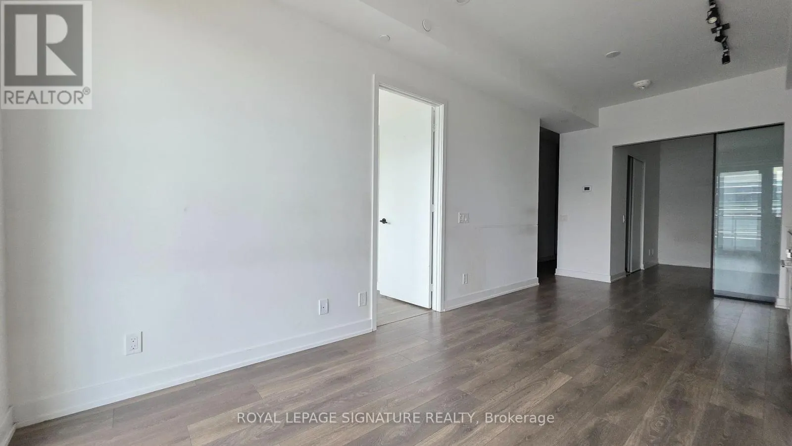 3501 - 108 PETER STREET
