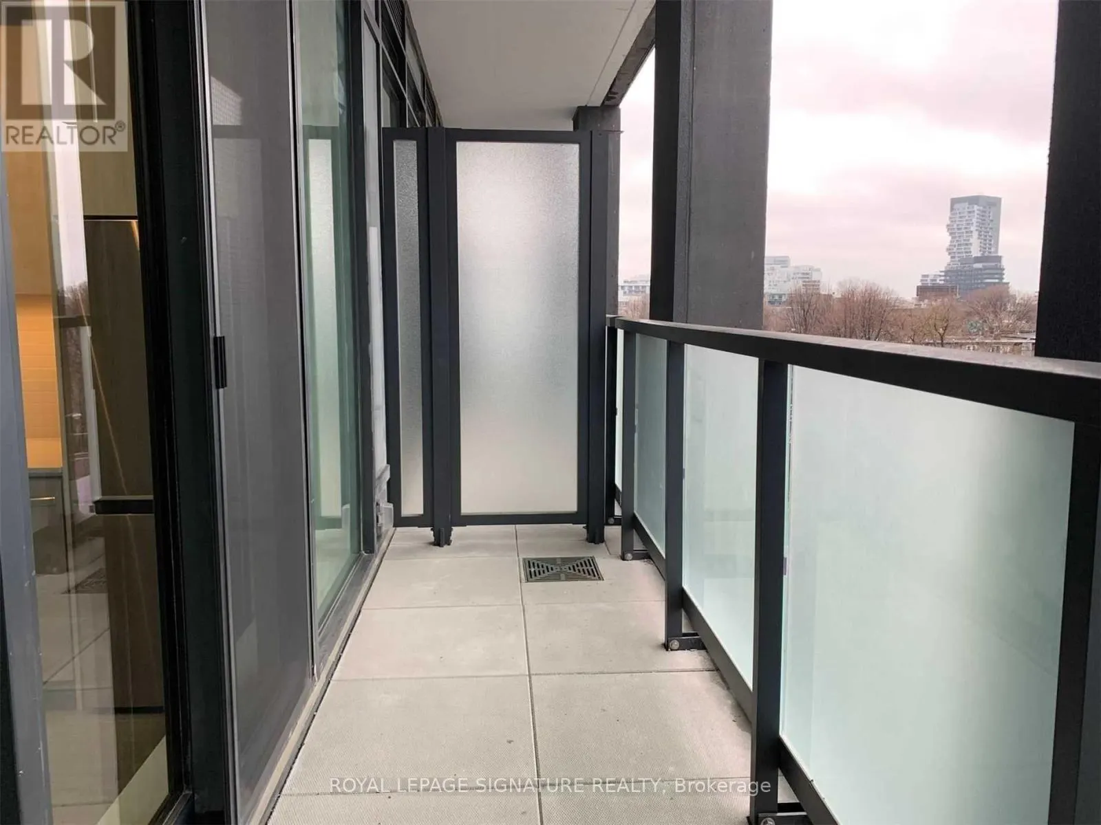 407 - 50 POWER STREET