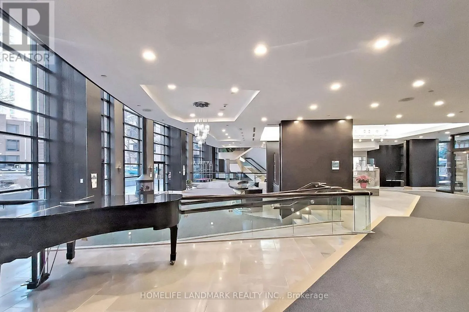 2706 - 23 SHEPPARD AVENUE E