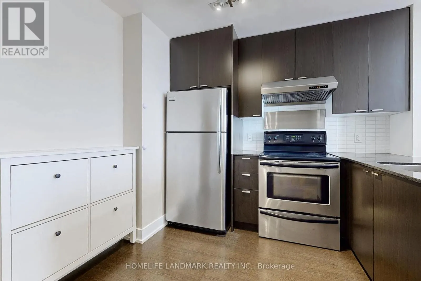 2706 - 23 SHEPPARD AVENUE E