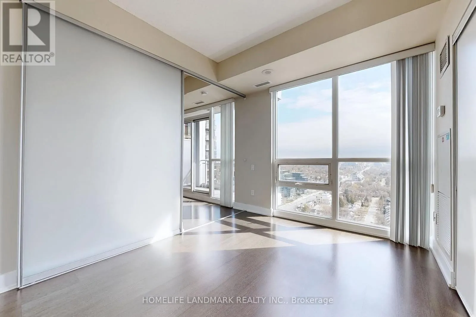 2706 - 23 SHEPPARD AVENUE E