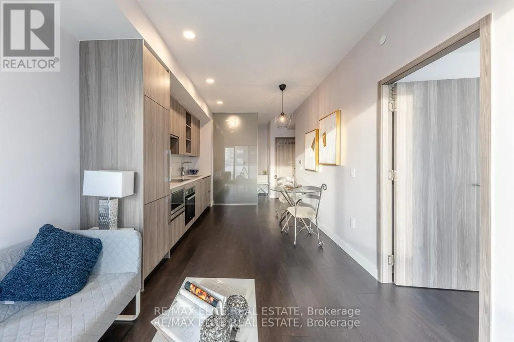 907 - 95 MCMAHON DRIVE