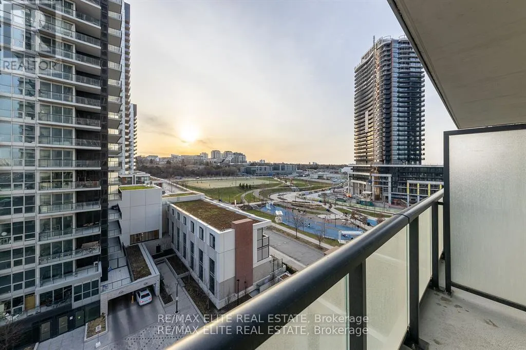 907 - 95 MCMAHON DRIVE