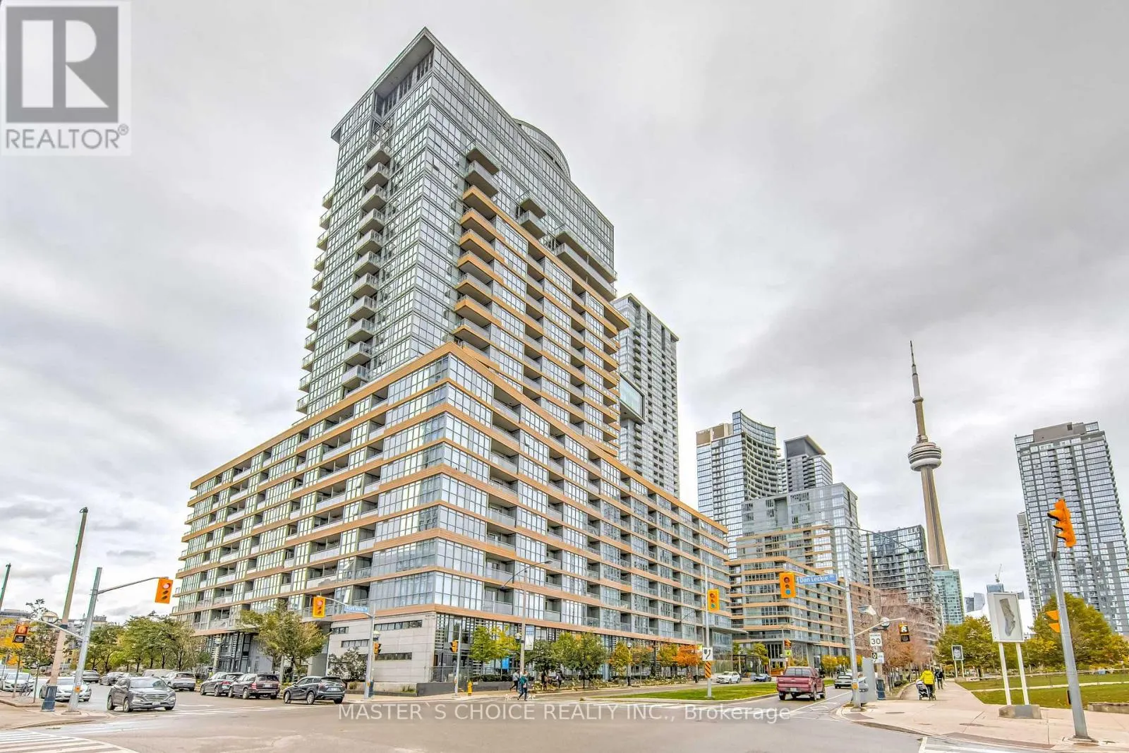 301 - 151 DAN LECKIE WAY