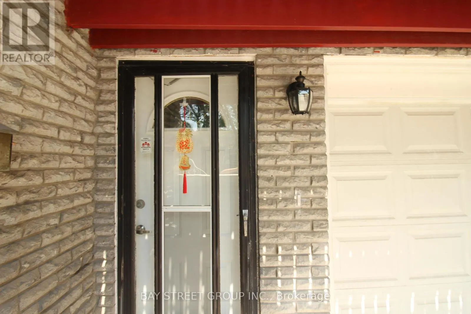 LOWER UNIT - 117 PINDAR CRESCENT