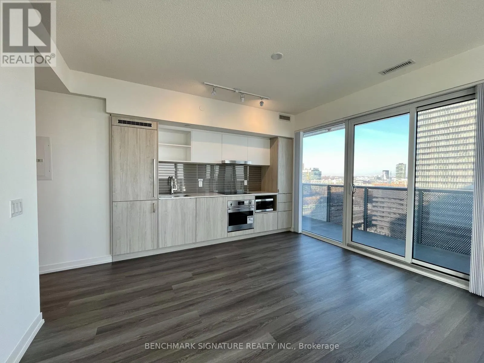 1707 - 138 DOWNES STREET