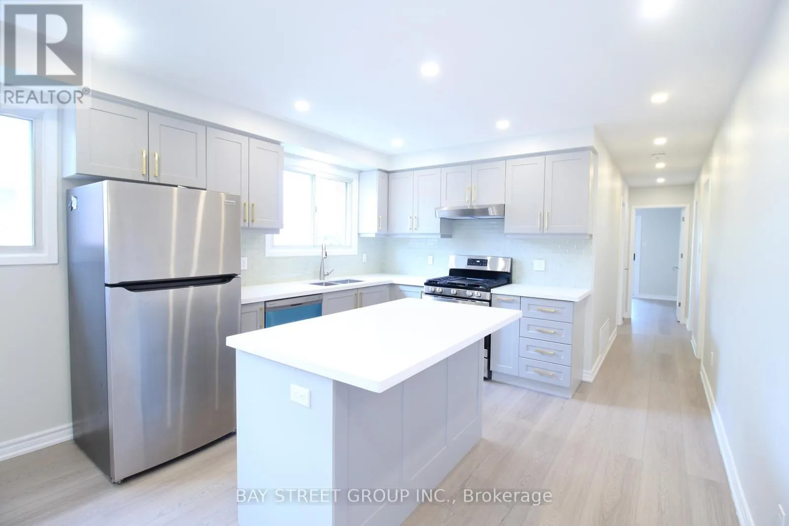 MAIN FLOOR - 117 PINDAR CRESCENT