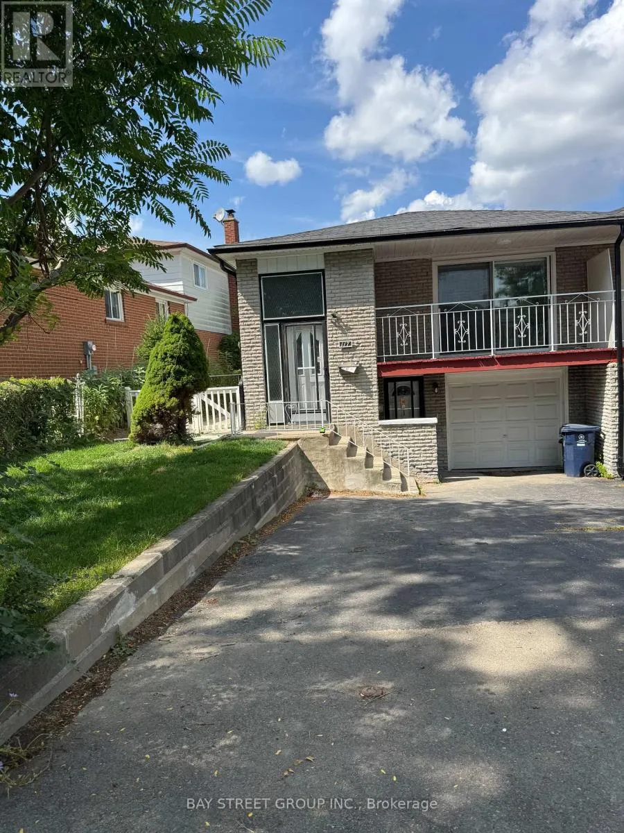MAIN FLOOR - 117 PINDAR CRESCENT