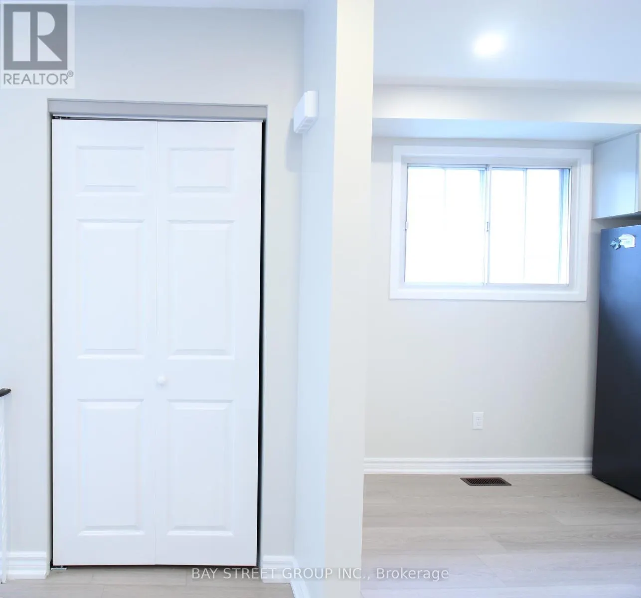 MAIN FLOOR - 117 PINDAR CRESCENT