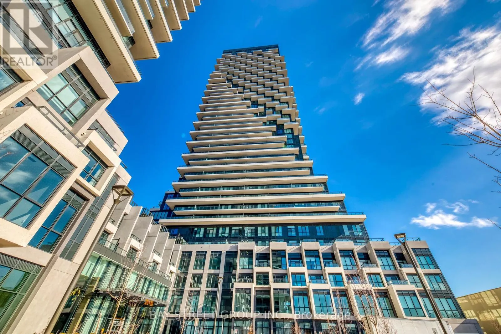 3001 - 30 INN ON THE PARK DRIVE