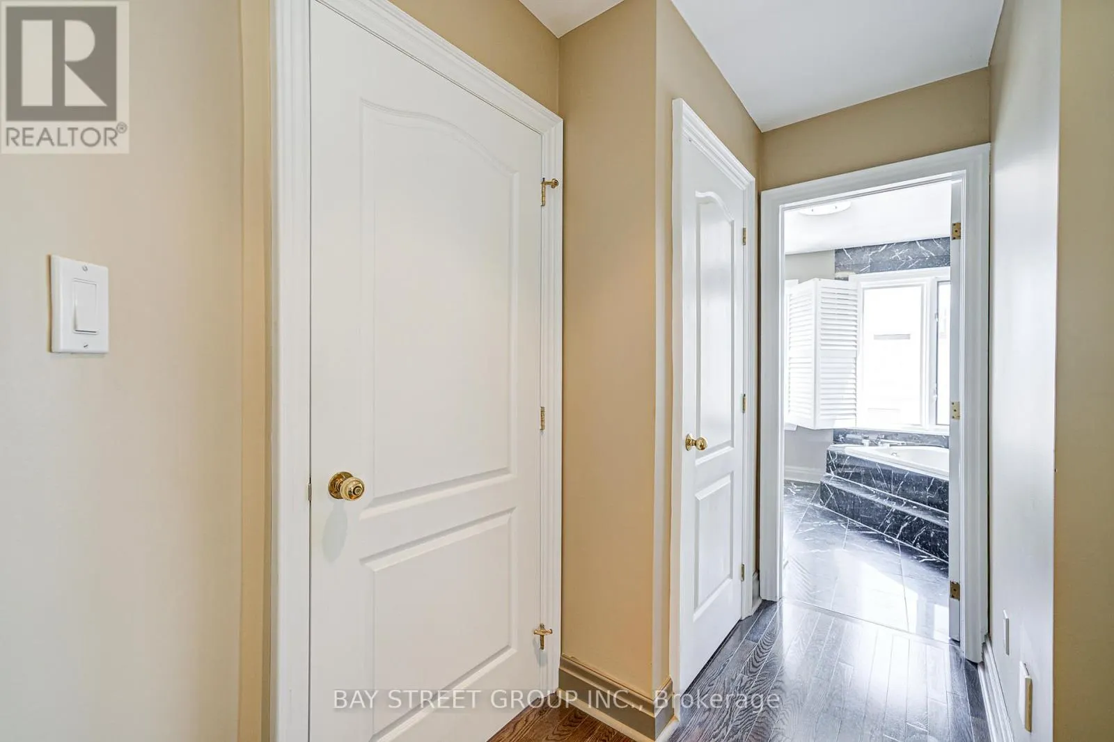 529 DAVENPORT ROAD