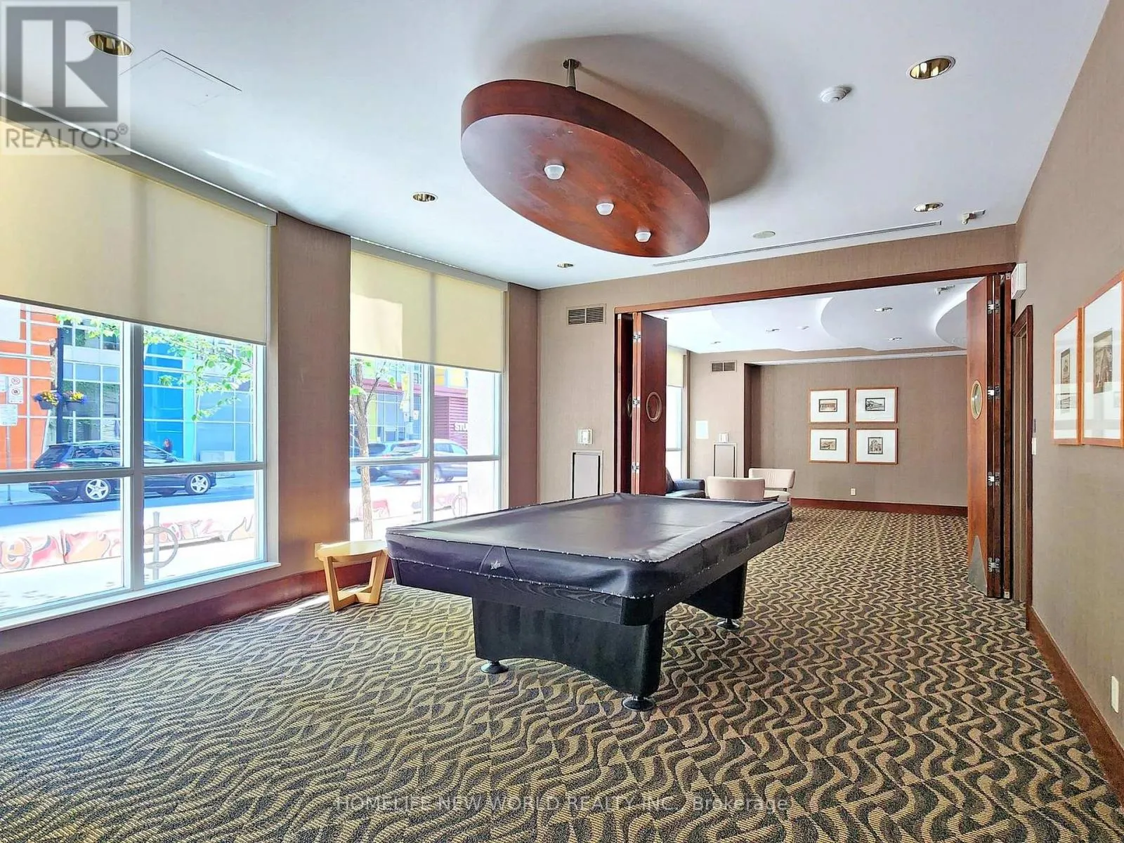 303 - 168 SIMCOE STREET