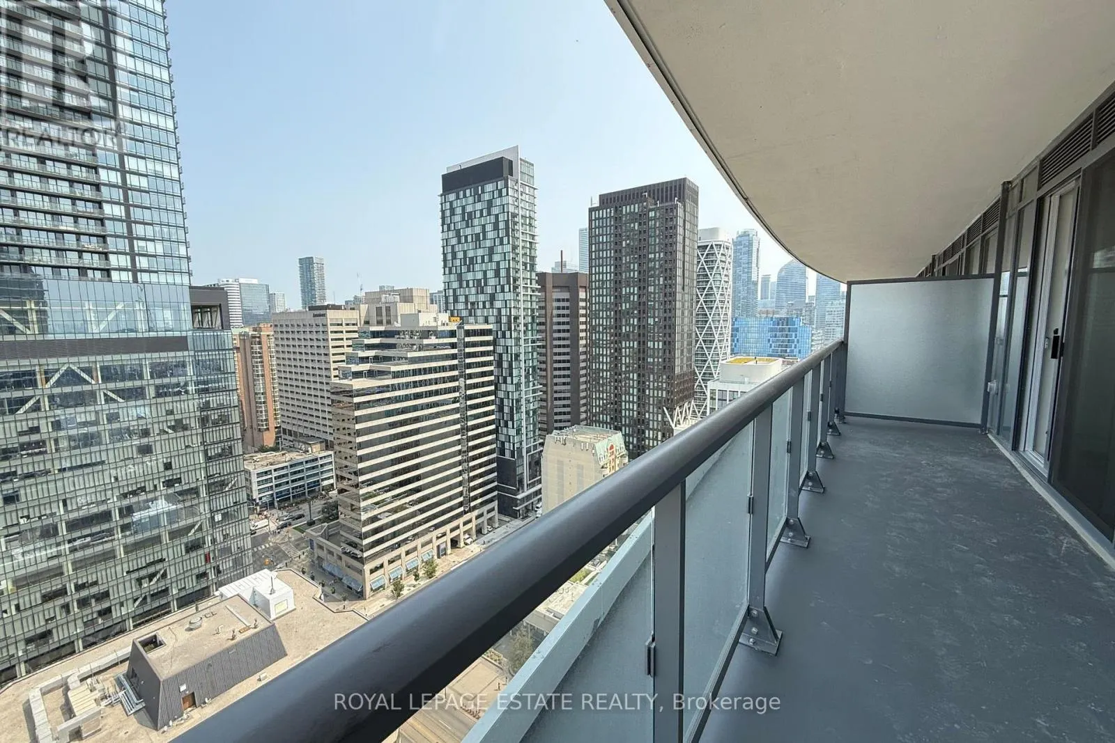 2503 - 280 DUNDAS STREET W