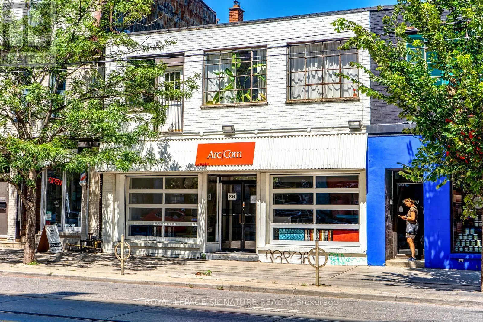 MAIN - 926 KING STREET W