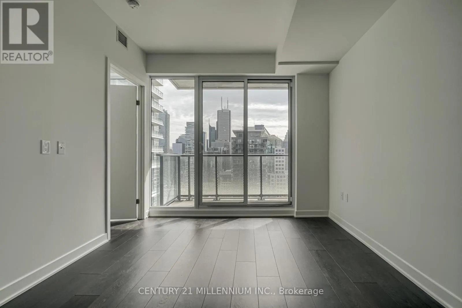 3501 - 115 BLUE JAYS WAY