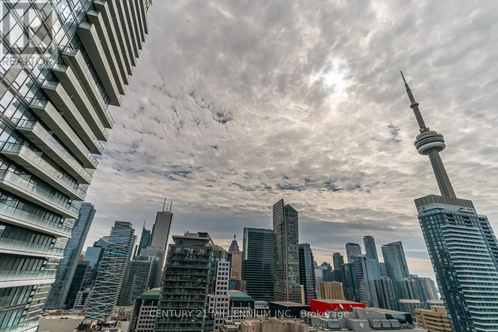 3501 - 115 BLUE JAYS WAY