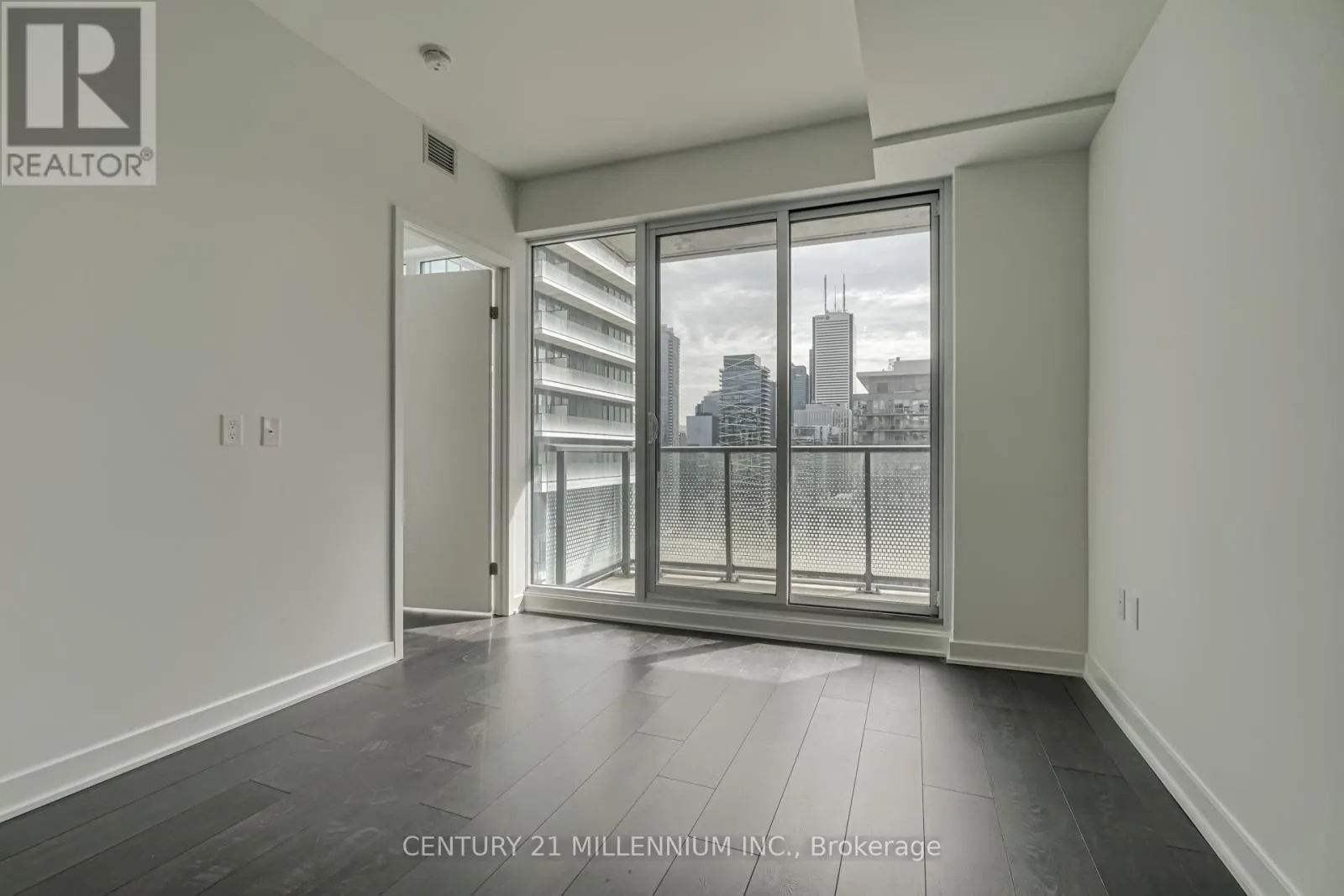 3501 - 115 BLUE JAYS WAY