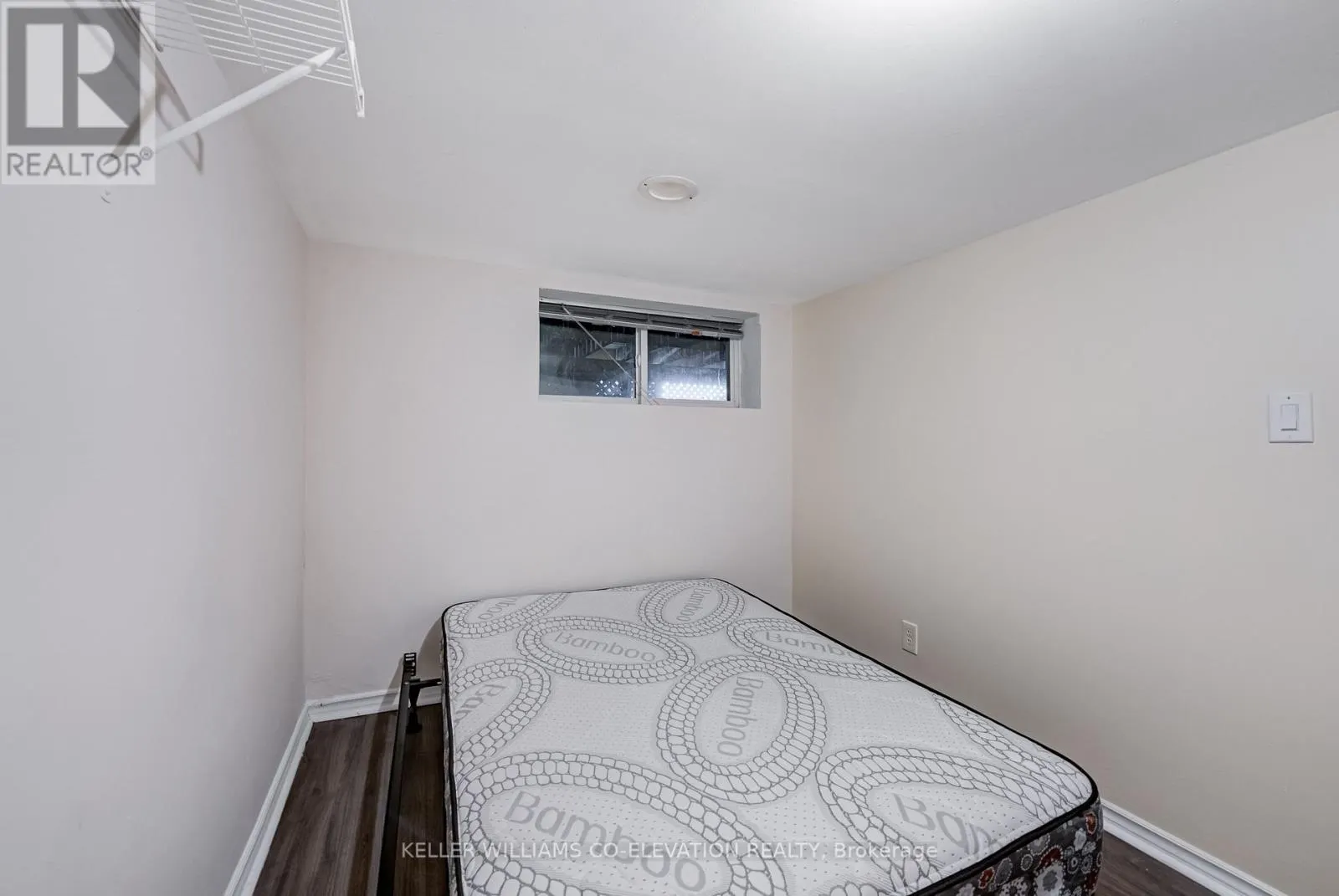 21 ROBINA AVENUE