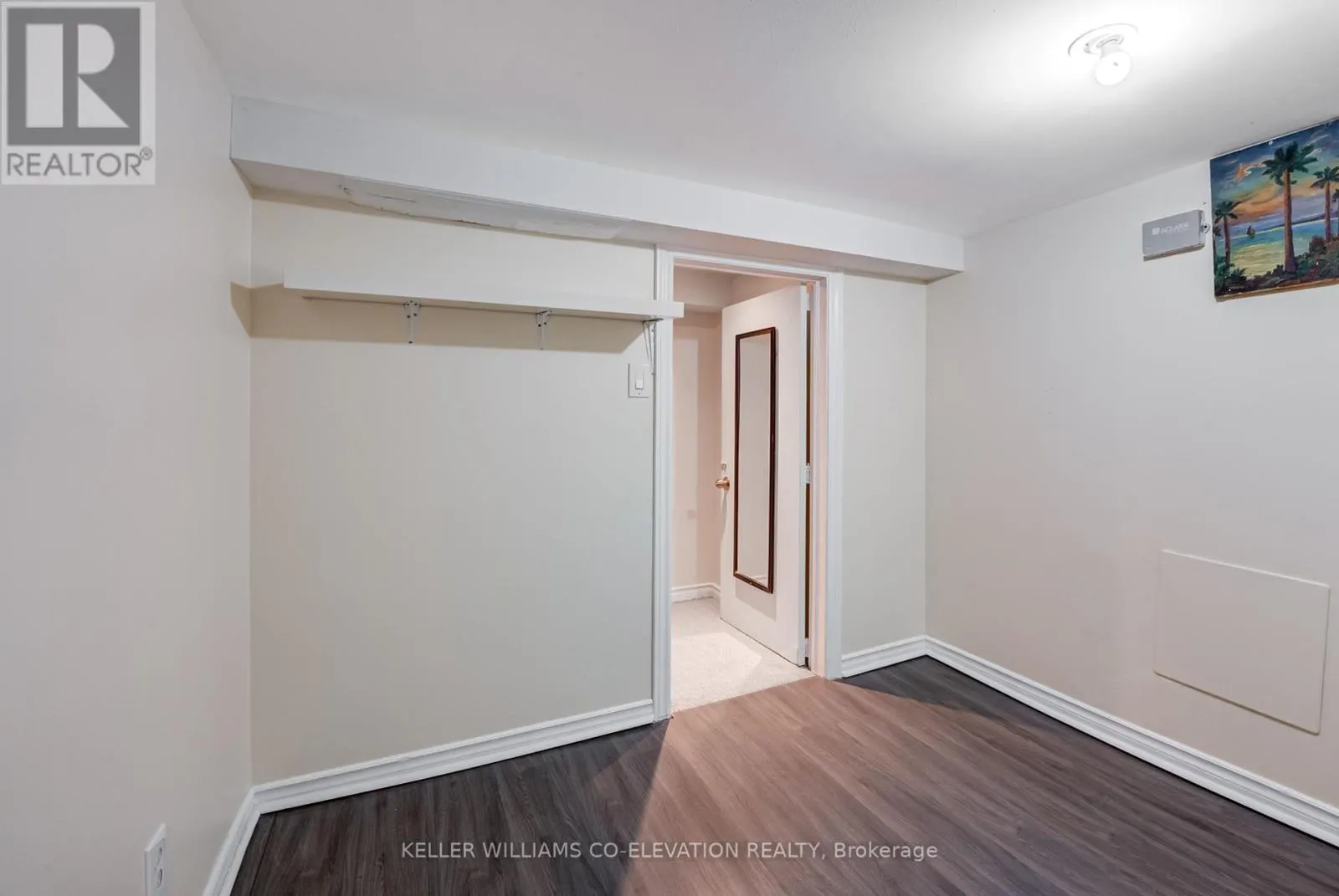21 ROBINA AVENUE