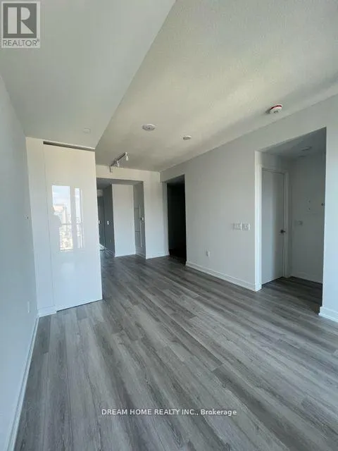 2201 - 238 SIMCOE STREET