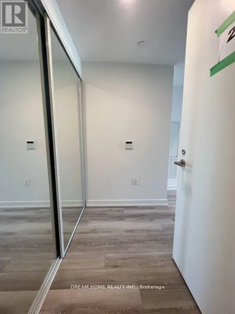 2201 - 238 SIMCOE STREET