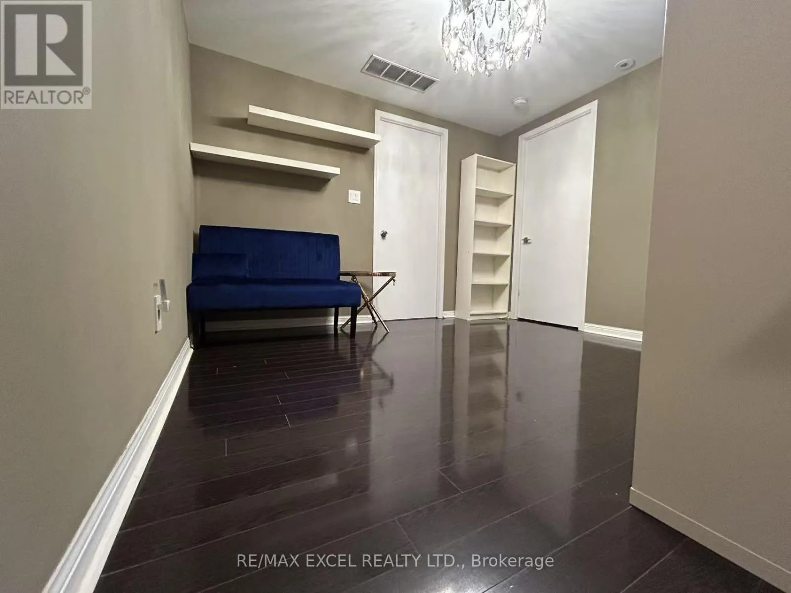 1131 - 5 EVERSON DRIVE