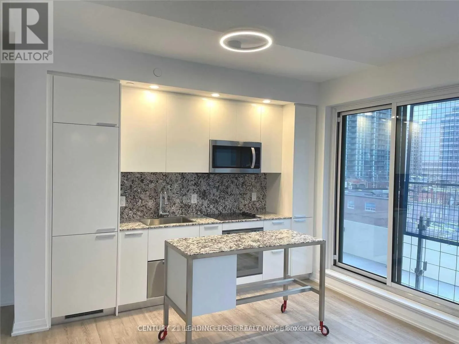 507 - 75 CANTERBURY PLACE