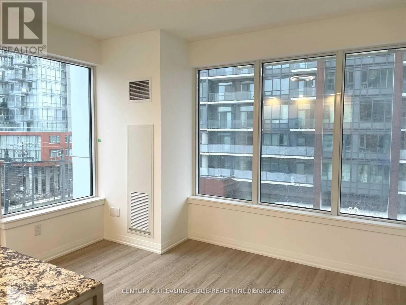 507 - 75 CANTERBURY PLACE