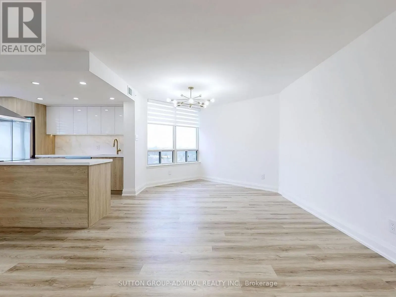 1210 - 1101 STEELES AVENUE W