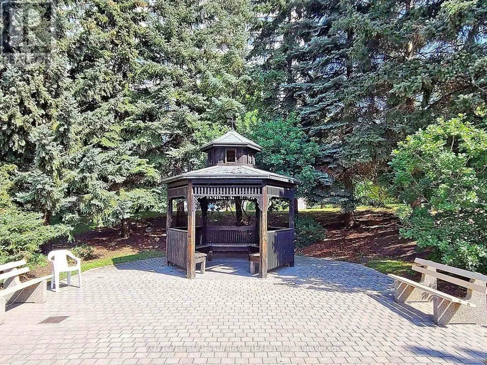 1210 - 1101 STEELES AVENUE W