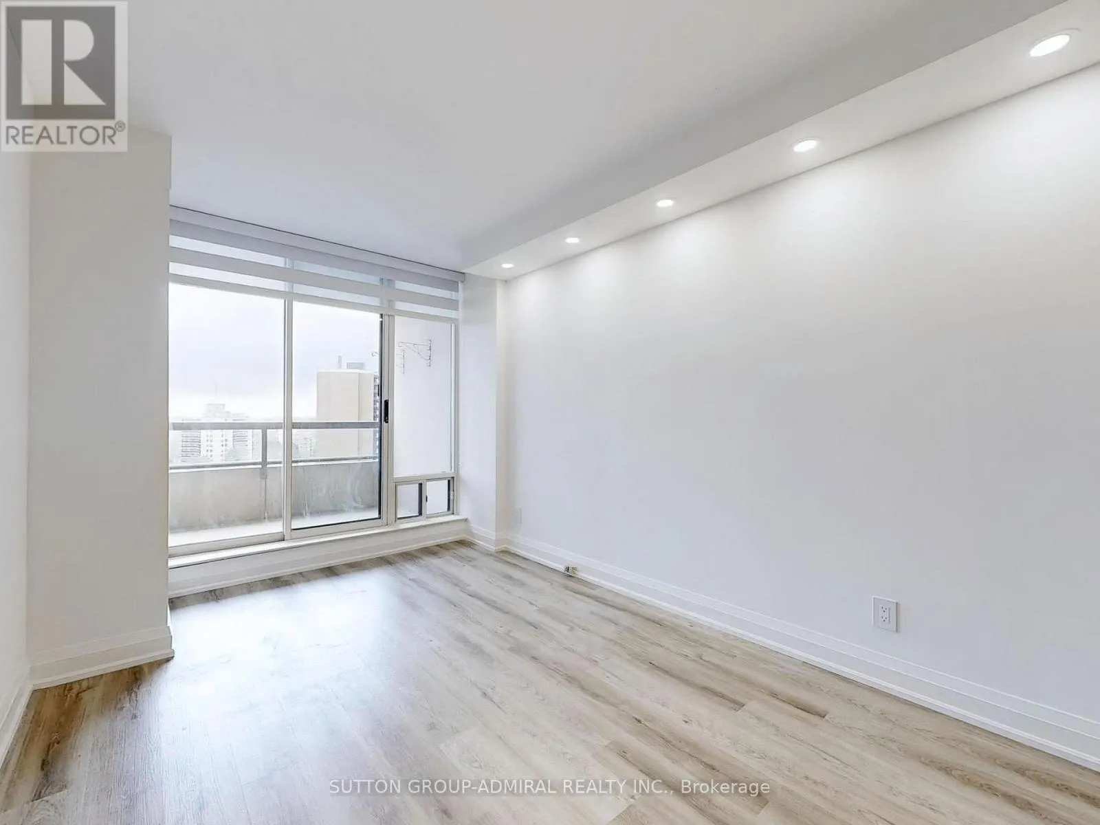 1210 - 1101 STEELES AVENUE W