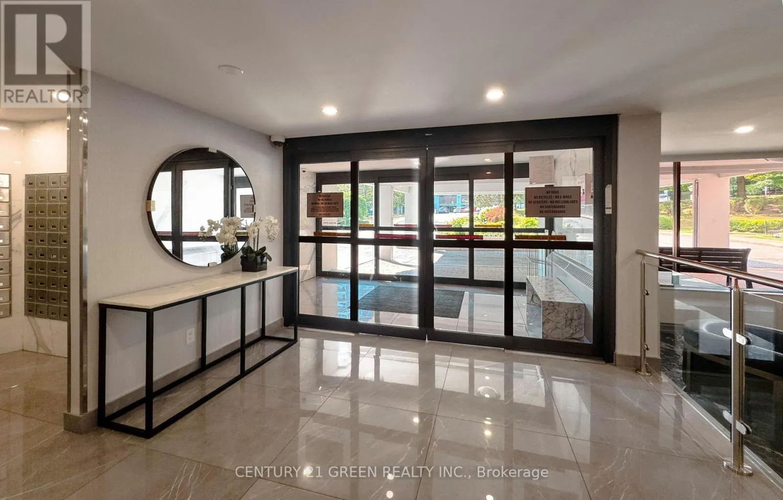 PH 3 - 10 EDGECLIFF GOLFWAY