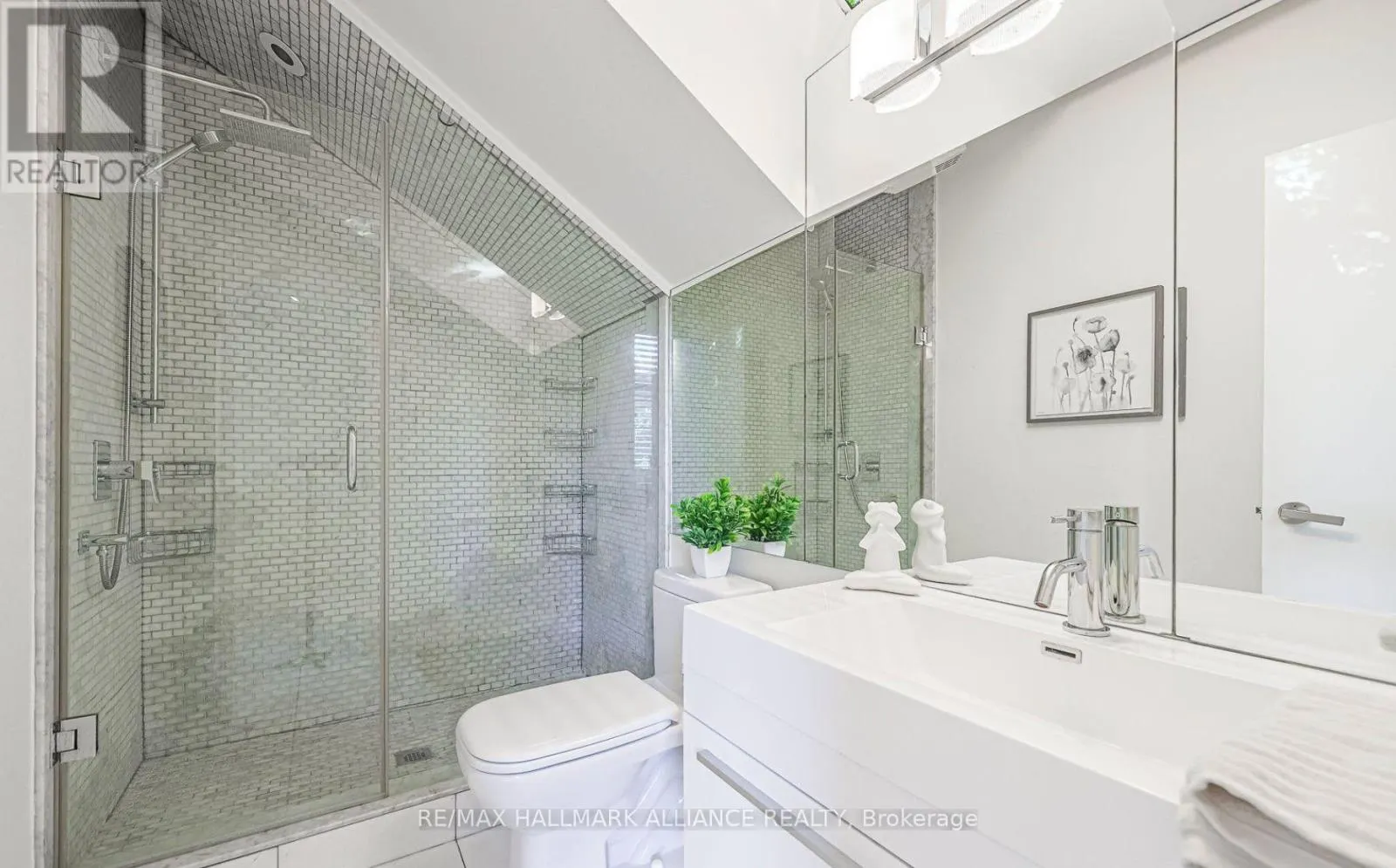 93A BALMORAL AVENUE